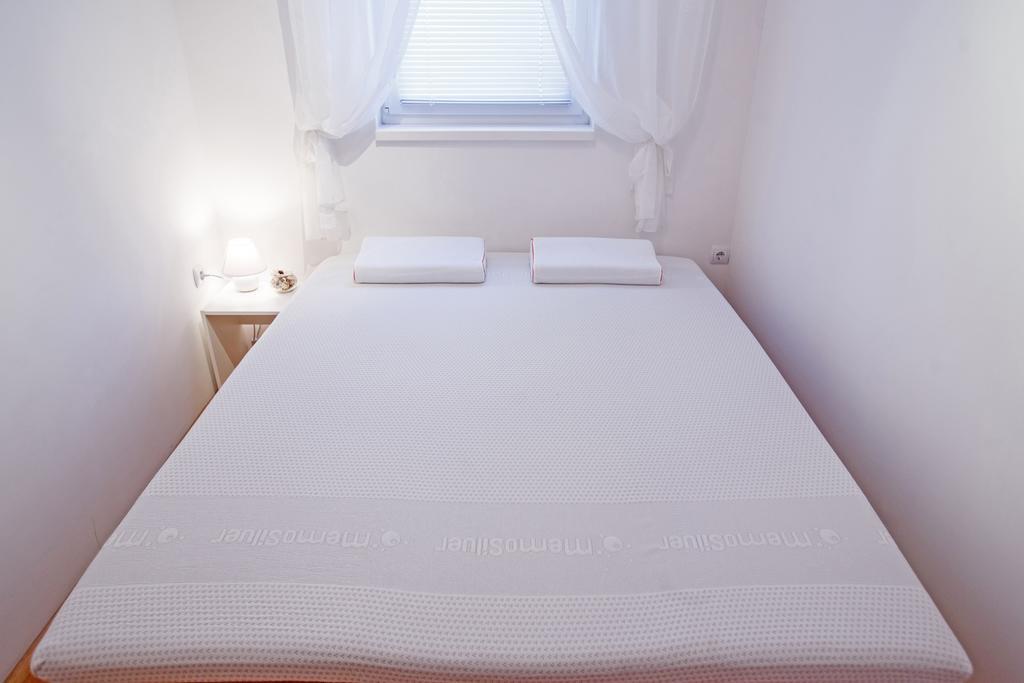 Linden Flower Apartment スボティツァ エクステリア 写真